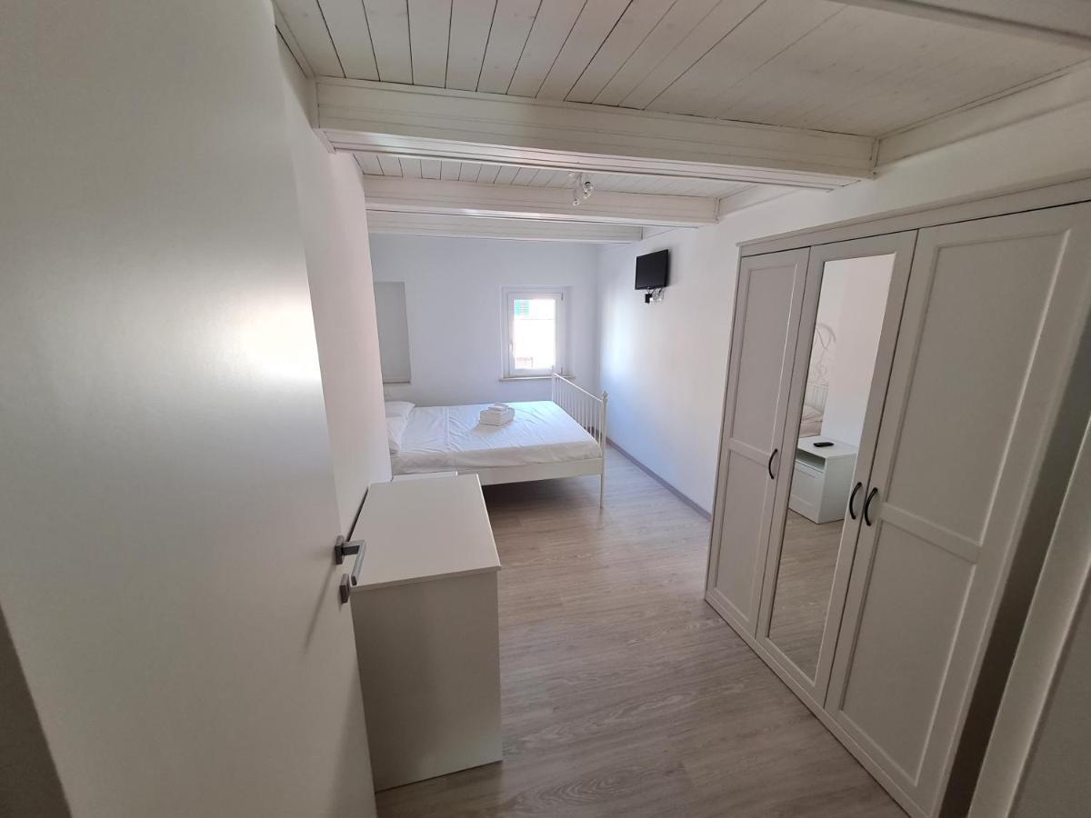 Апартаменты Al Castello - Aeroporto Delle Marche - Ancona Фальконара-Мариттима Экстерьер фото