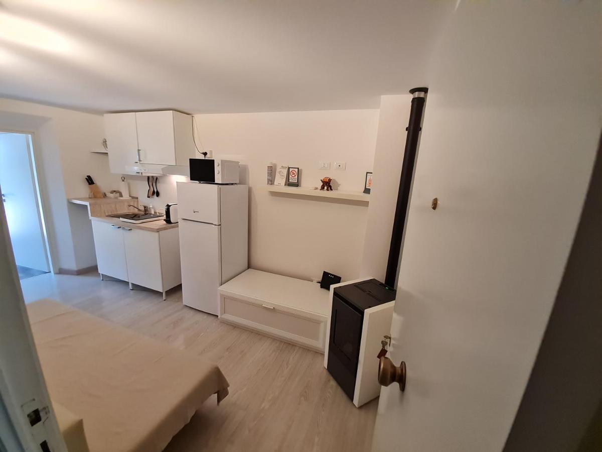 Апартаменты Al Castello - Aeroporto Delle Marche - Ancona Фальконара-Мариттима Экстерьер фото
