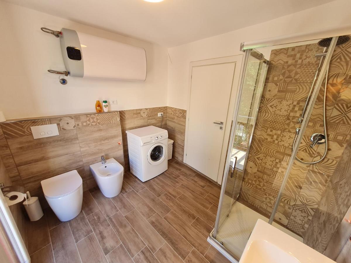 Апартаменты Al Castello - Aeroporto Delle Marche - Ancona Фальконара-Мариттима Экстерьер фото